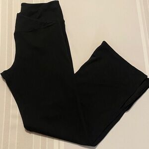 Women’s Black Danskin Walking Pants Side Slit on Bottom Size Large